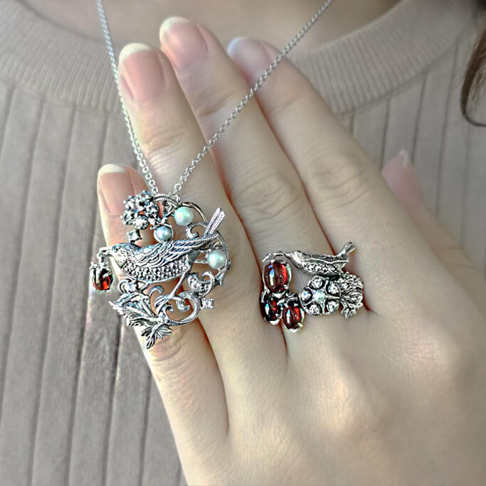 再入荷】SVウィリアム・モリスいちご泥棒ブローチ/ペンダントヘッド